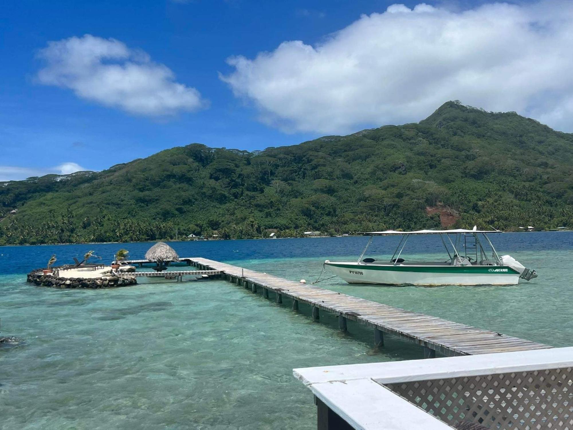 Pension Hibiscus Taha'A Vaitoare  Buitenkant foto